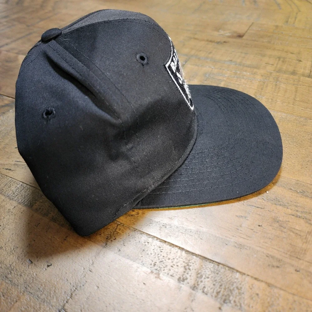 Vintage Starter LA Raiders Snapback Hat Black Green Underbrim NFL Deadstock NWT - Picture 4 of 7